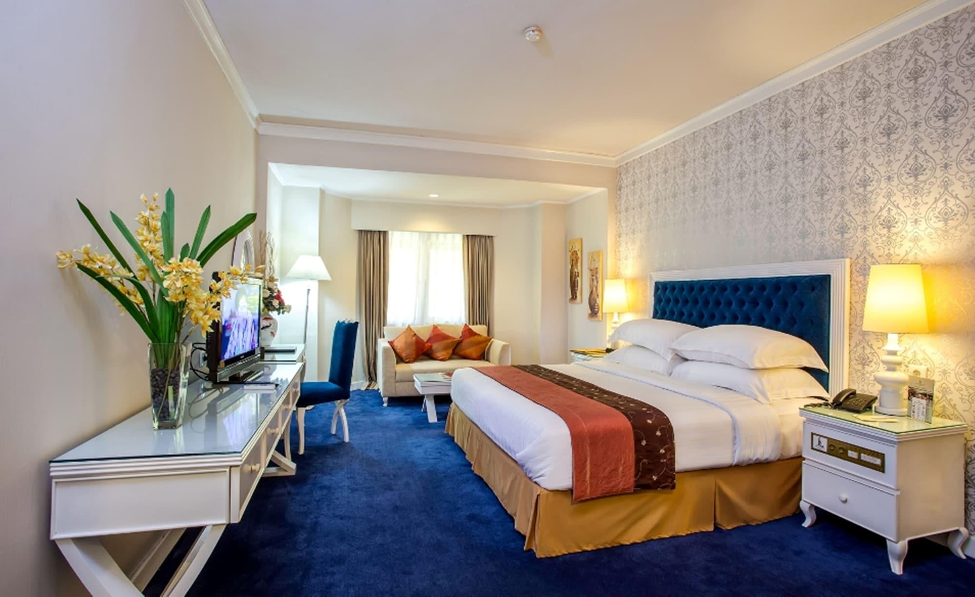 Grand Legi Hotel Mataram Exterior foto