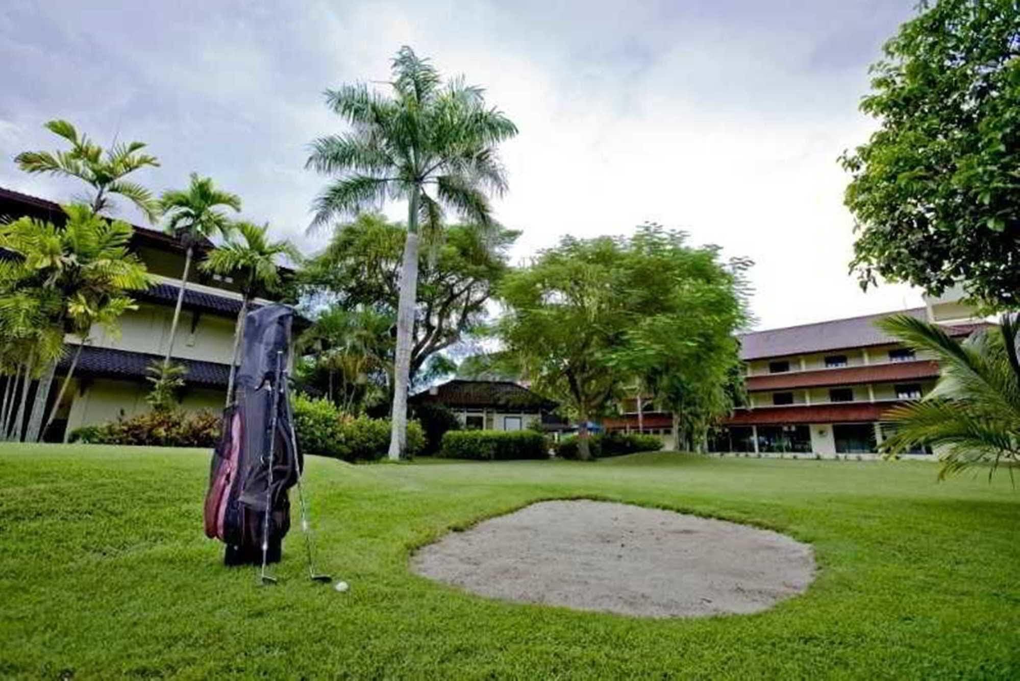 Grand Legi Hotel Mataram Exterior foto